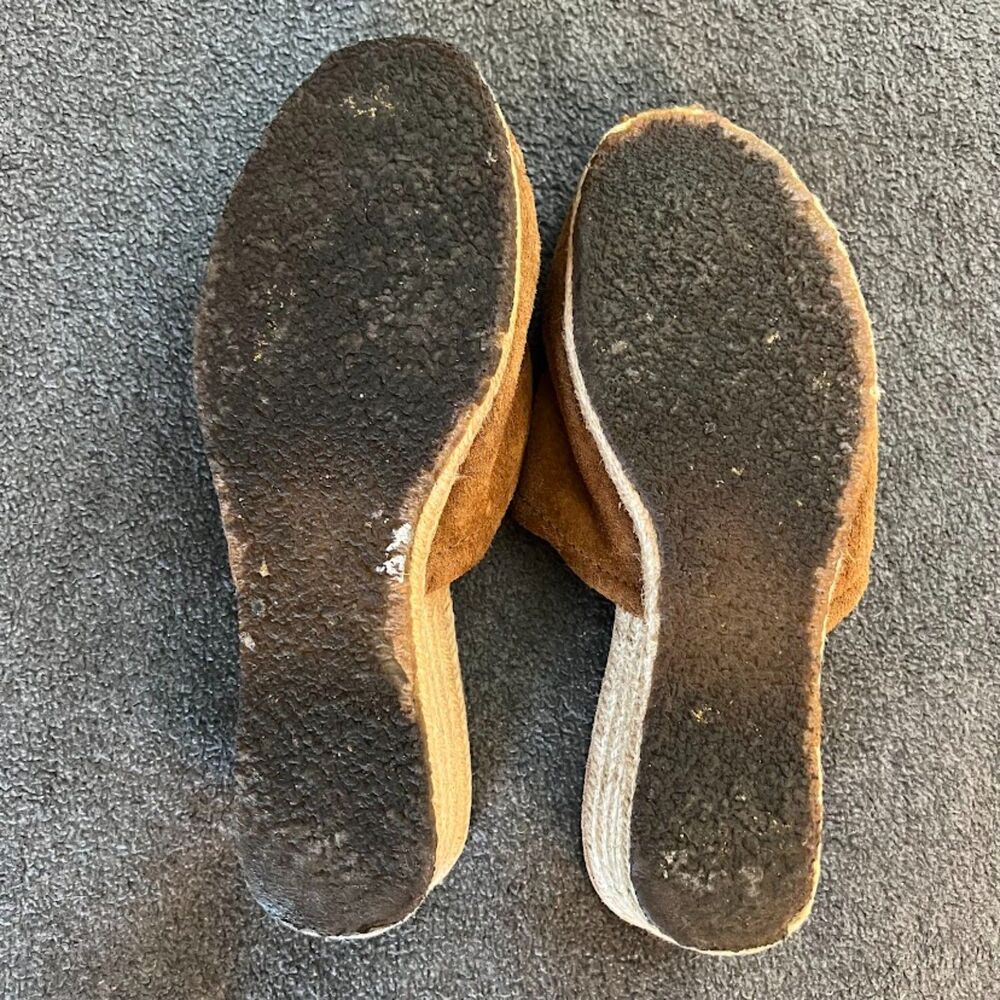 Women's Ugg Brown Suede Wedge Clogs, Size US 8 - Picture 5 of 5